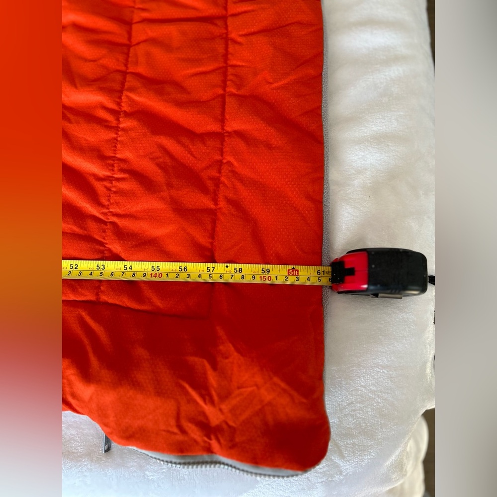 Columbia Blanket with carry case in orange and grey like new - Picture 4 of 5